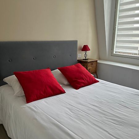 Chambres D'Hotes Noir Lion Péronne Eksteriør billede